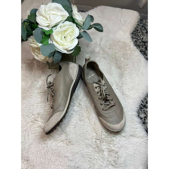 LARKS IBEECK OXFORD LACE UP BIEGE  NUBUCK LEATHER SNEAKERS Sz.9.5 UK 7 EU41 - Picture 2 of 9